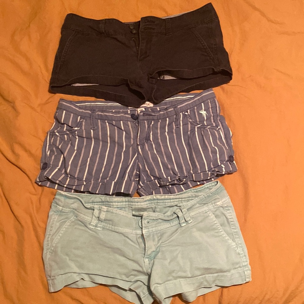 3 pair low rise shorts